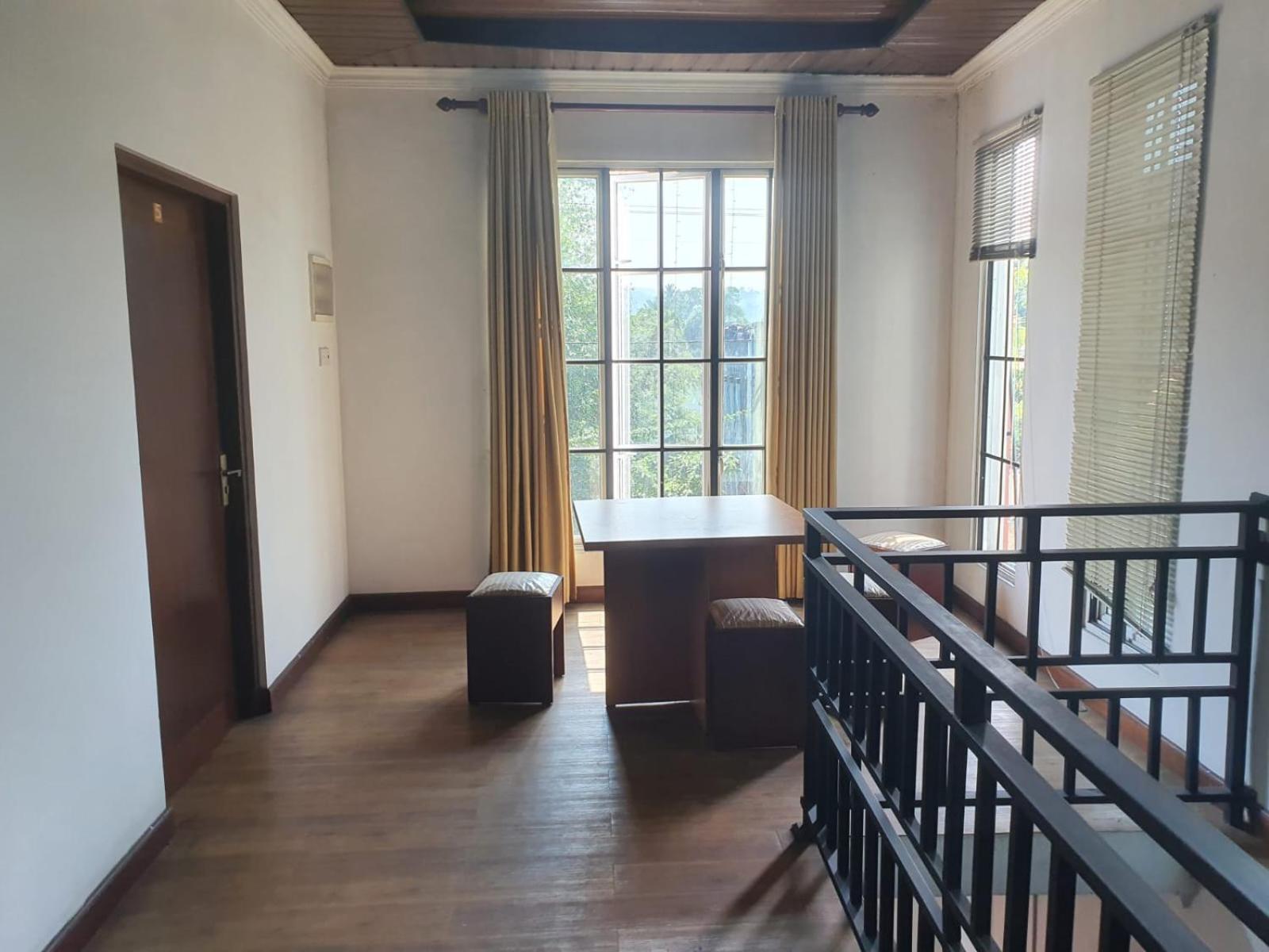 The Empire Inn Ratnapura Eksteriør bilde